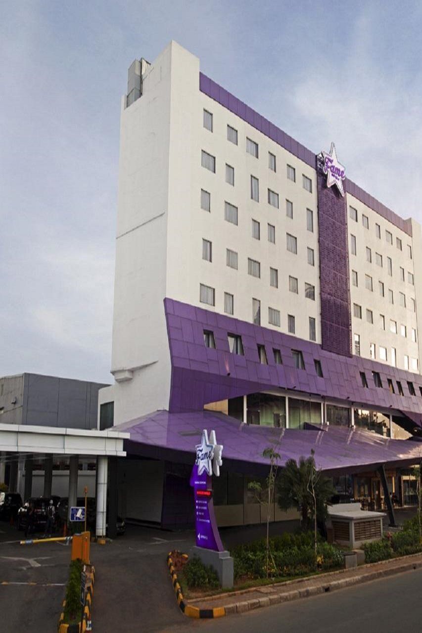 Fame Hotel Gading Serpong Tangerang Dış mekan fotoğraf